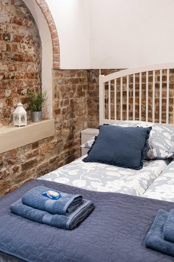 Old Town Wawel II Premium Apartments Красков Екстериор снимка