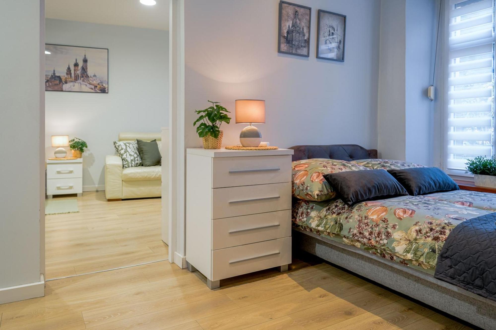 Old Town Wawel II Premium Apartments Красков Екстериор снимка